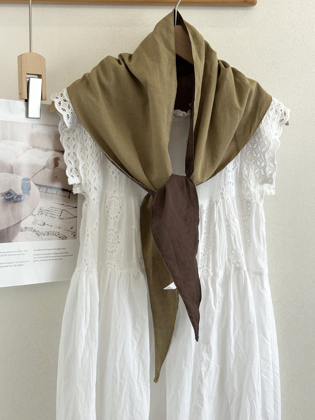 Scarvii - Two Tone Triangle Scarf