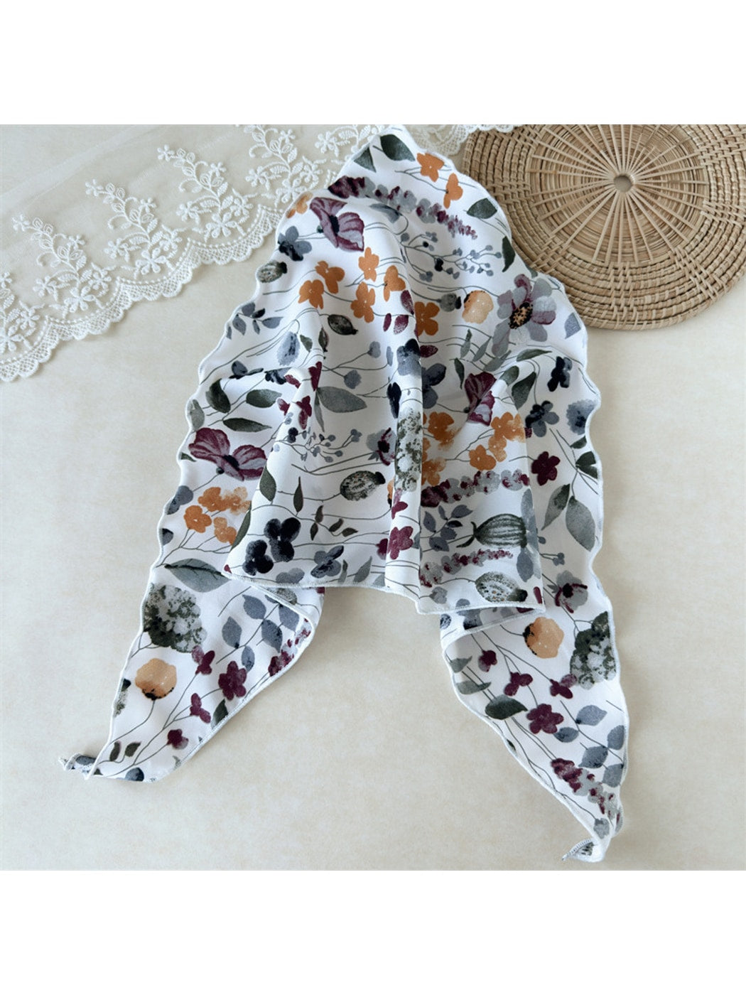 Scarvii - Retro Floral Triangle Head Wrap Bandana