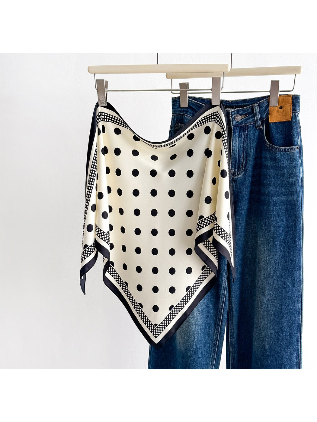 Scarvii - Polka Dot Border Square Scarf