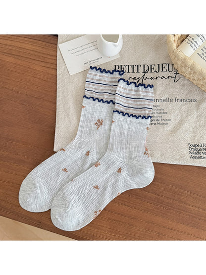 Rufia - Vintage Floral Ruffle Trim Crew Socks