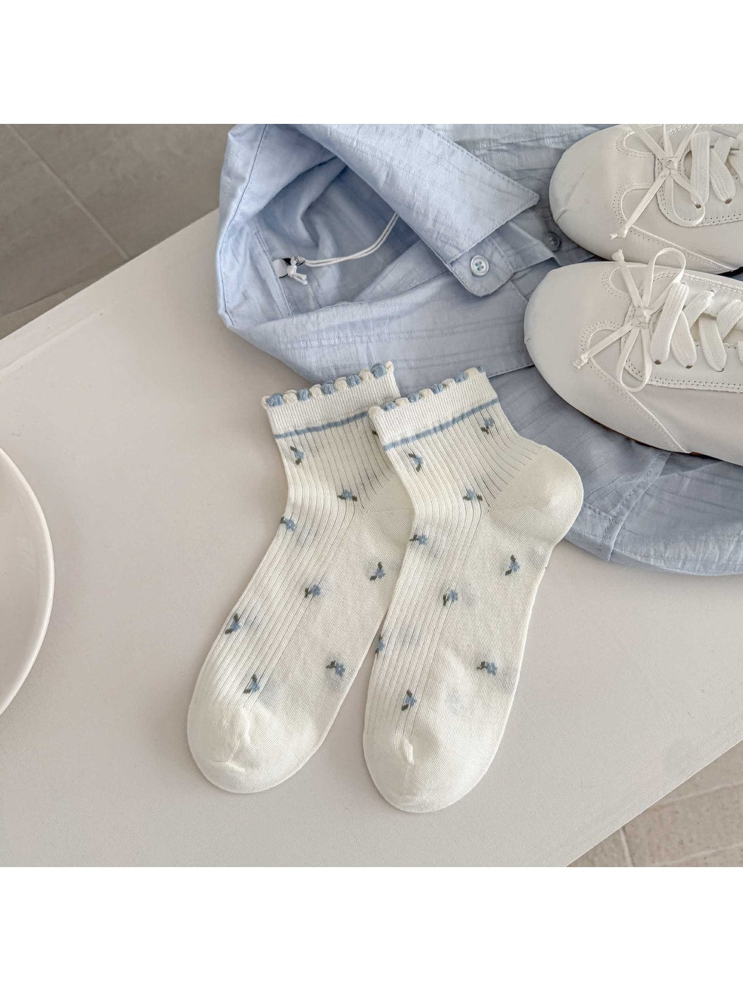 Rufia - Sweet Contrast Cuff Floral Ankle Socks