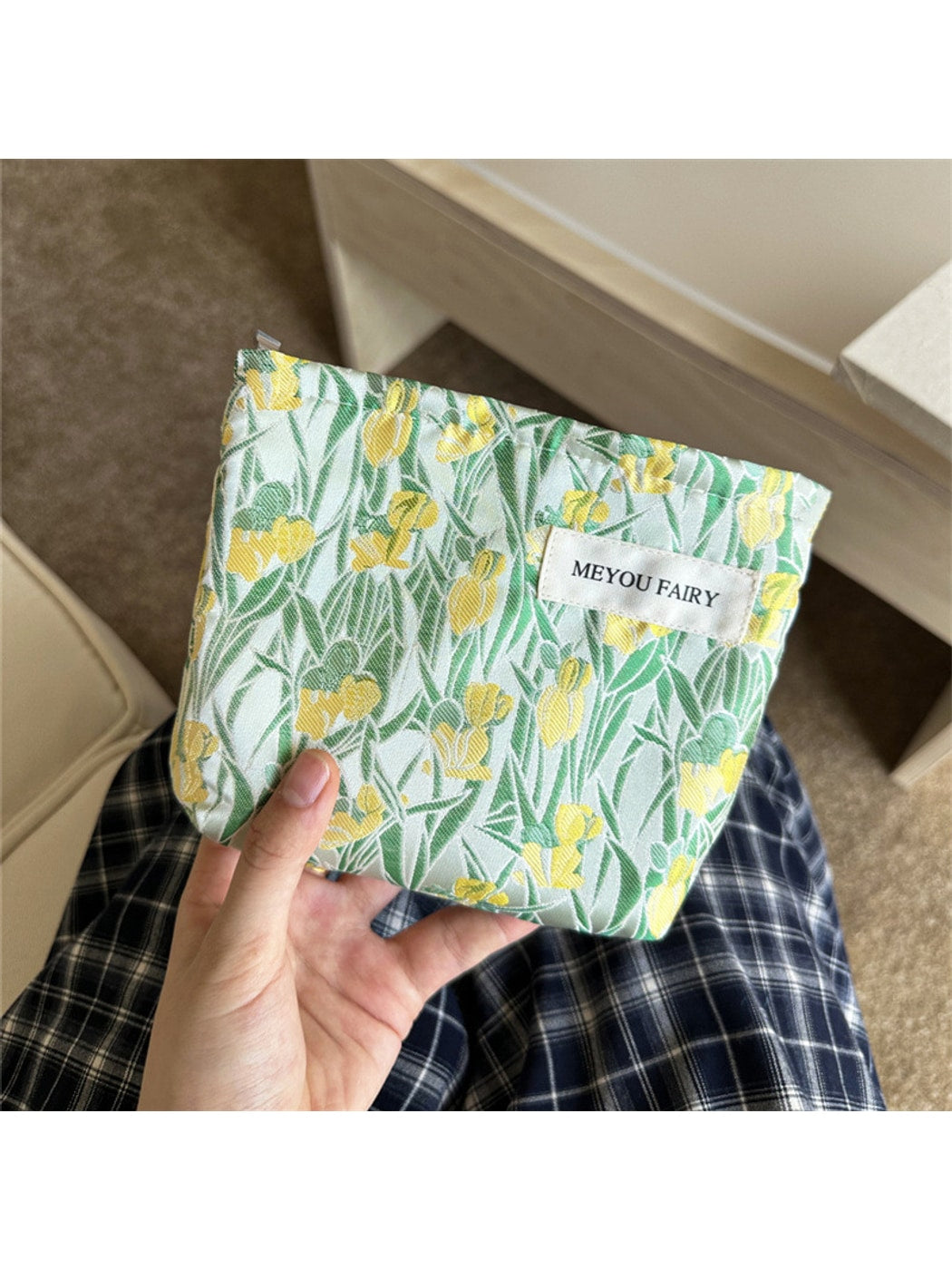 Cosbai - Floral Pattern Cosmetic Organizer Bag