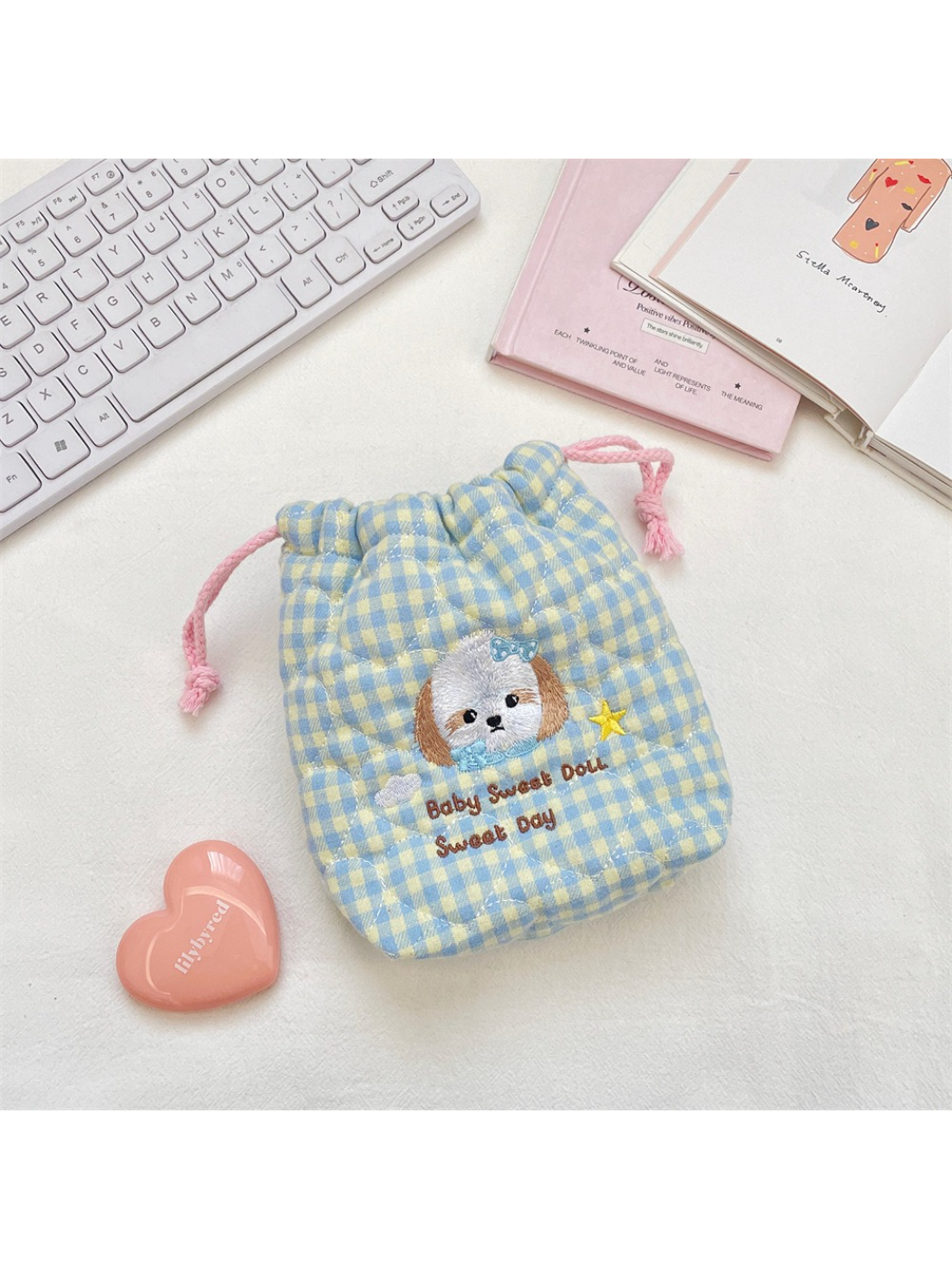 Cosbai - Gingham Bear Drawstring Pouch