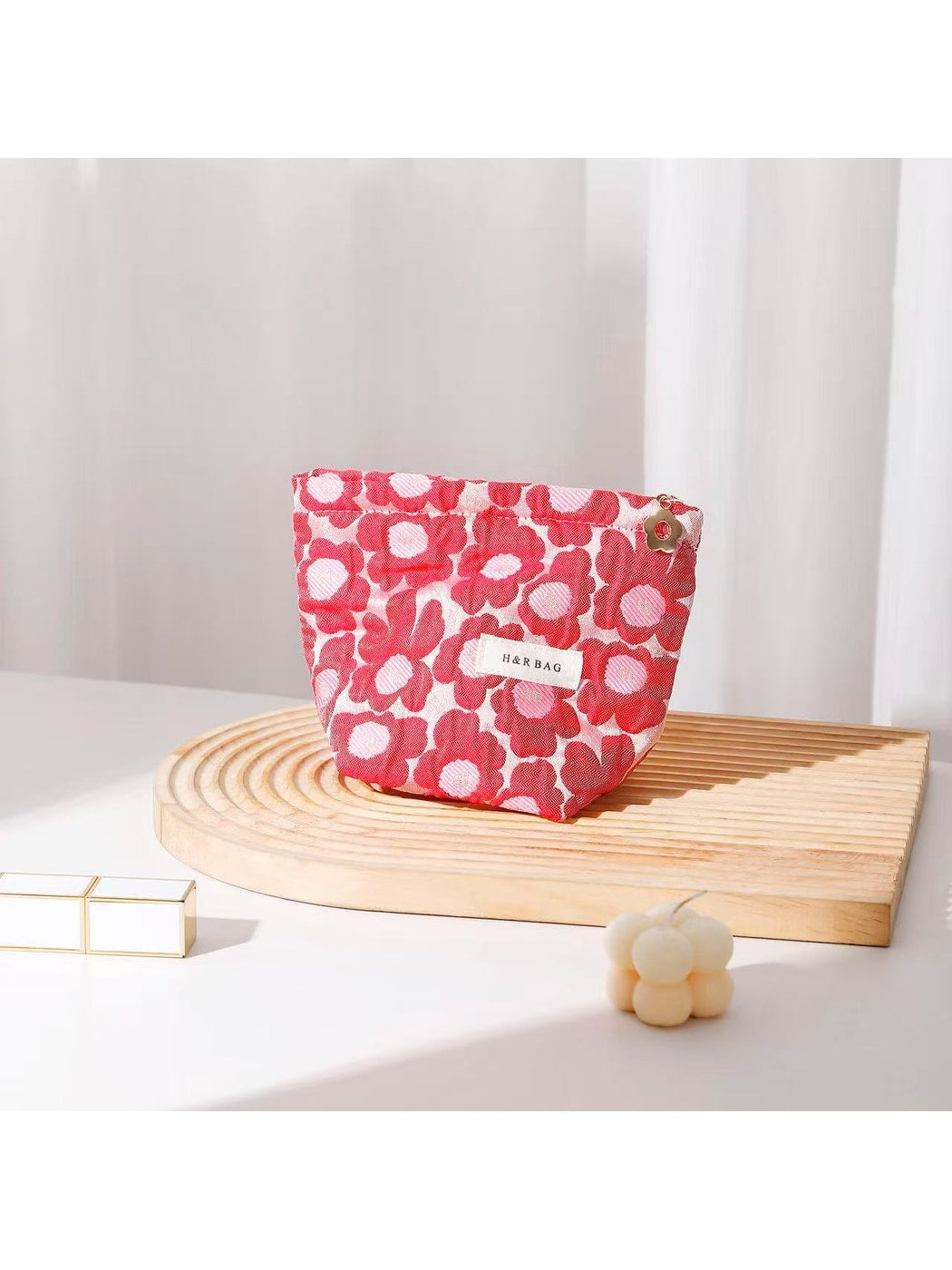 Cosbai - Sweet Style Floral Cosmetic Storage Bag