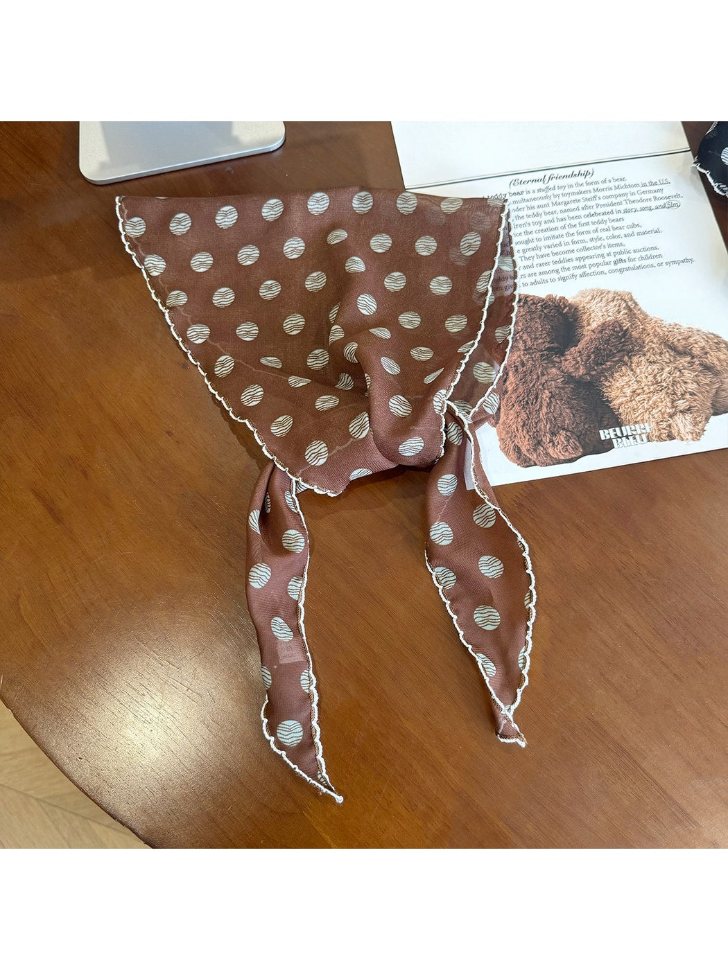 Scarvii - Polka Dot Printed Retro Triangle Bandana