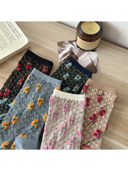 Rufia - Retro Floral Textured Crew Socks