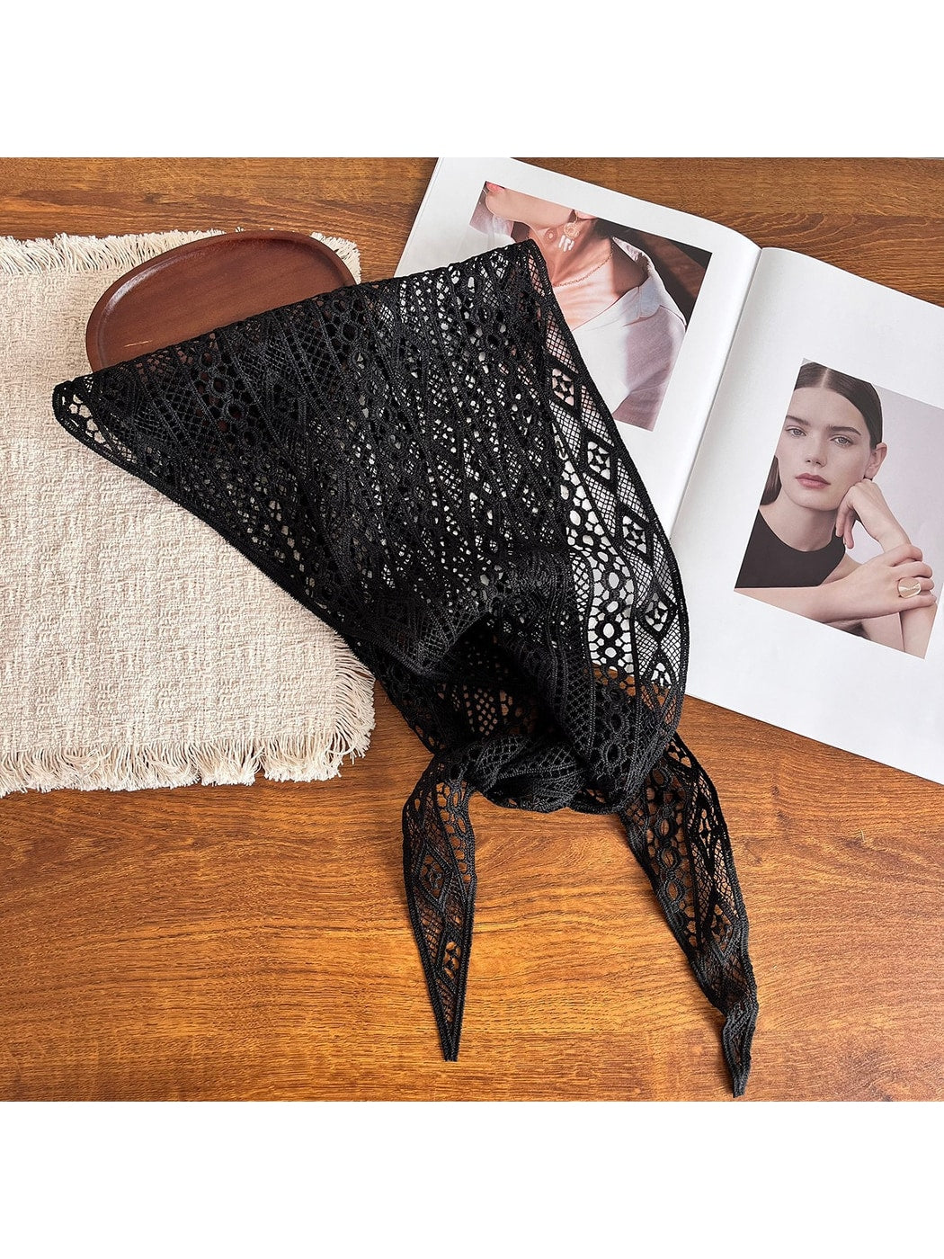 Scarvii - Floral Cutwork Triangle Fashion Neck Scarf