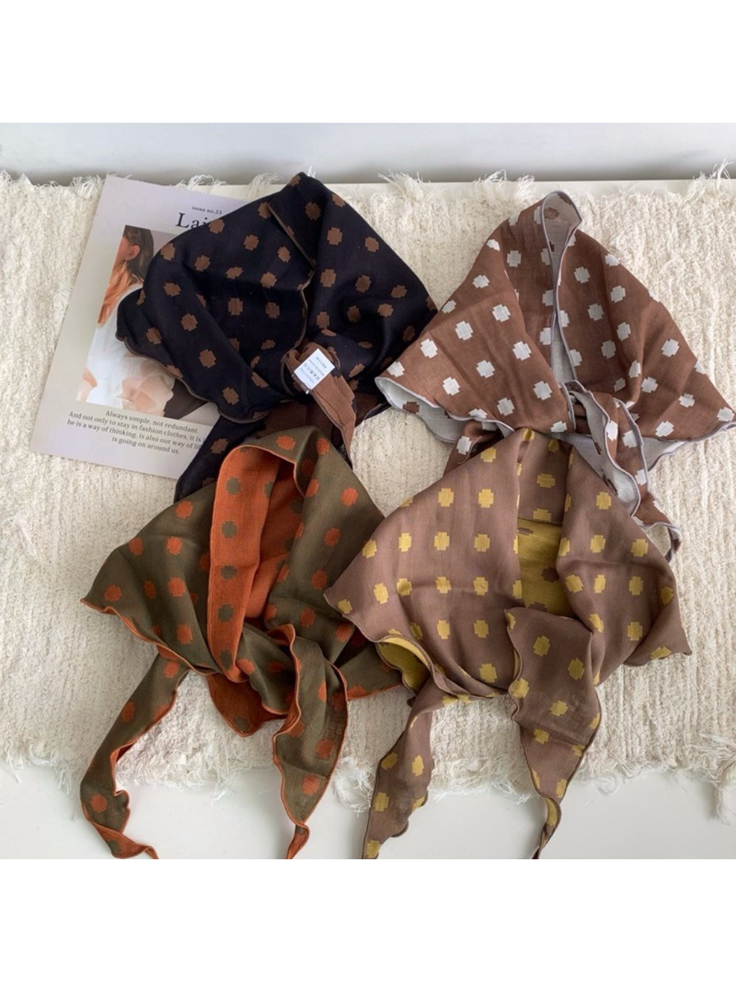 Scarvii Soft Geometric Triangle Scarf