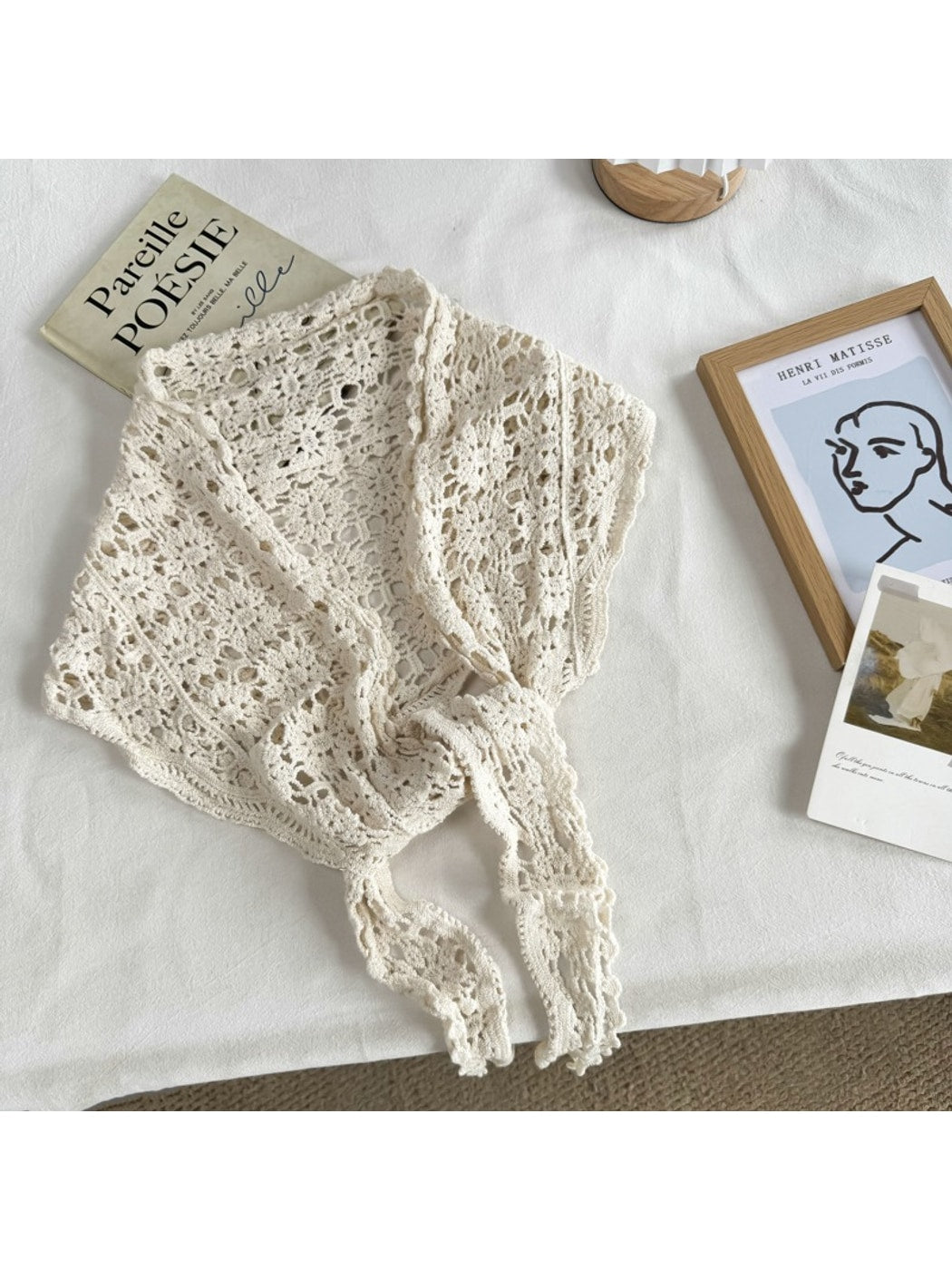 Scarvii - Openwork Floral Triangle Scarf