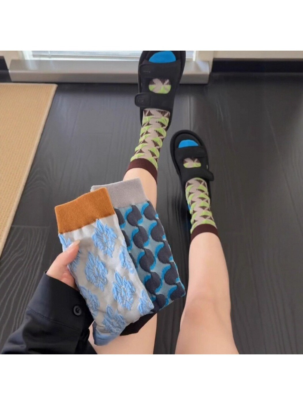 Rufia - Retro Contrast Mid-Calf Socks - Vintage & Sweet