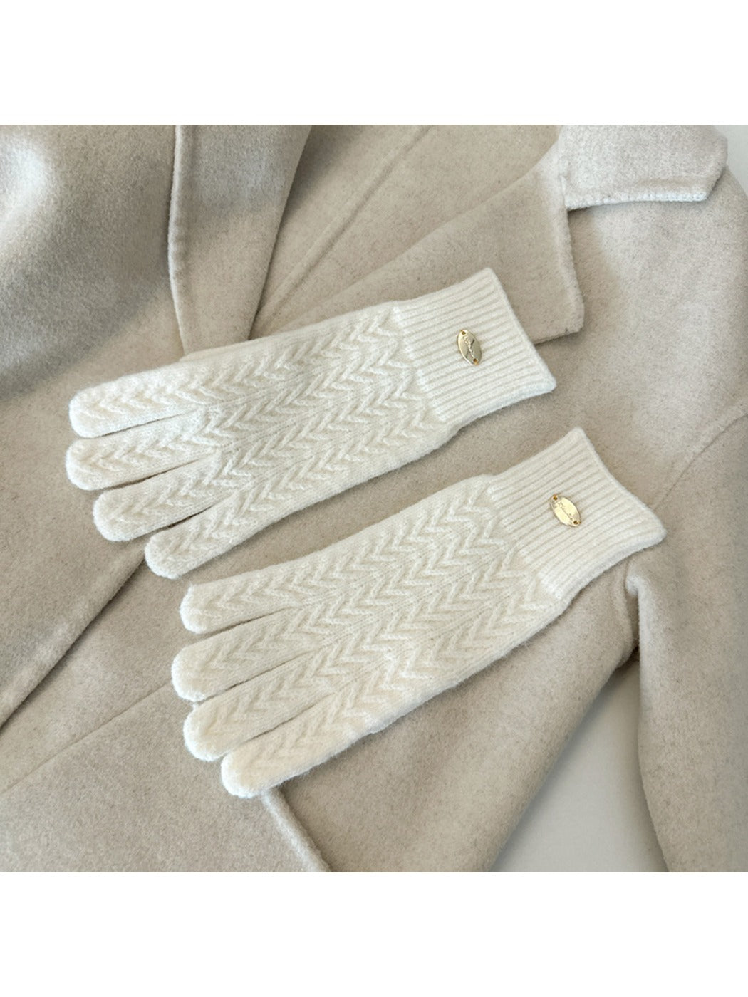 Gloving - Winter Cable Knitted Touchscreen Gloves