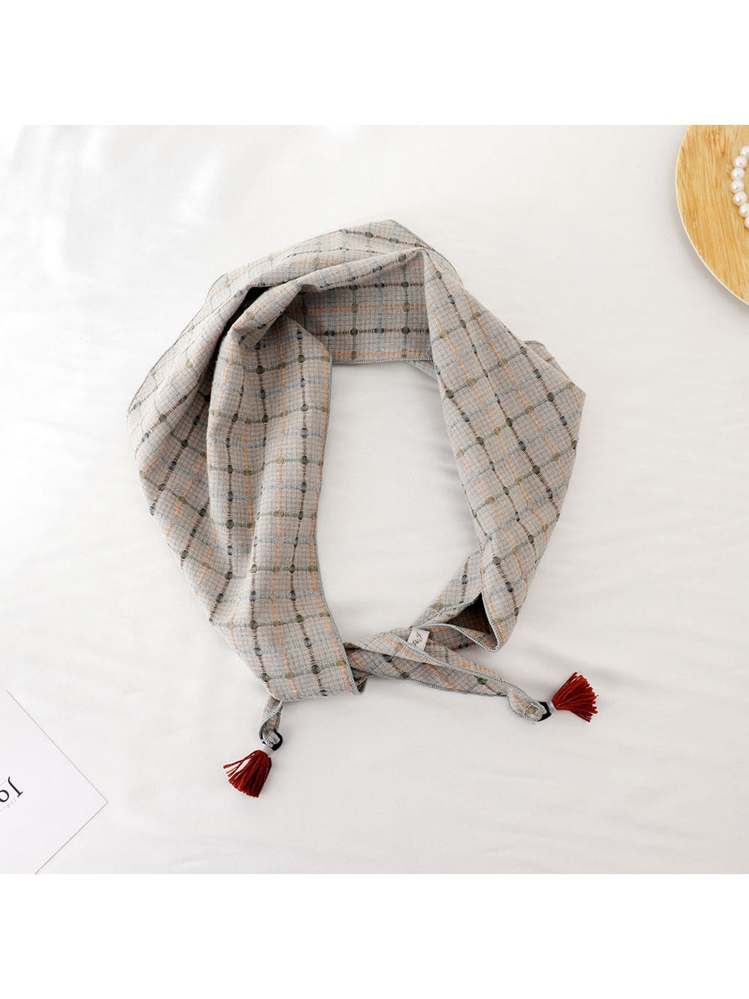 Scarvii - Plaid Fringe Retro Style Triangle Bandana