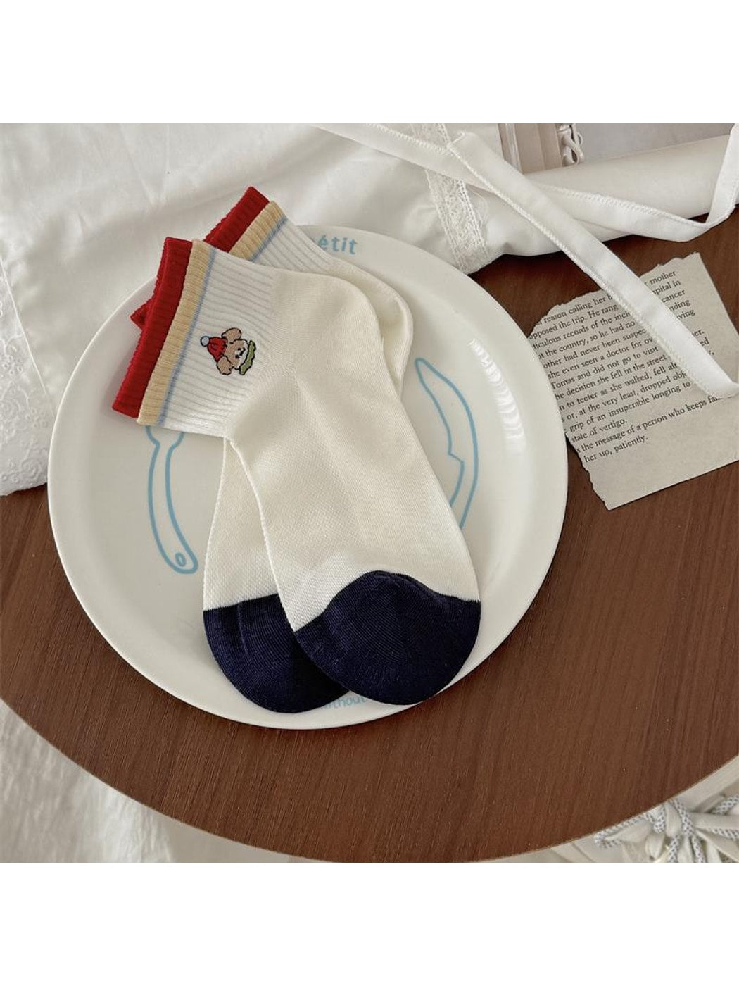 Rufia - Playful Dog Decorative Ankle Socks