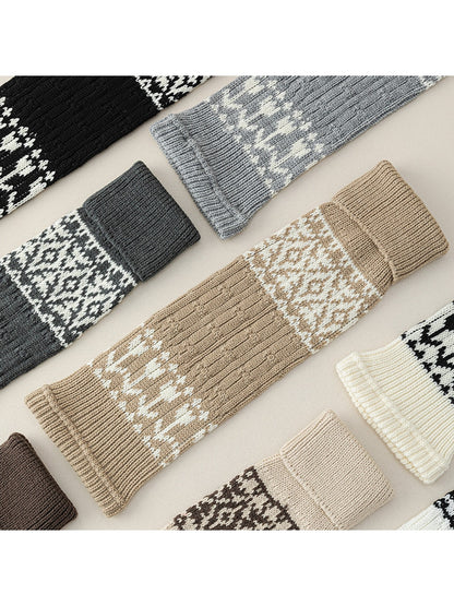 Cozyra - Vintage Geometric Knit Leg Warmers