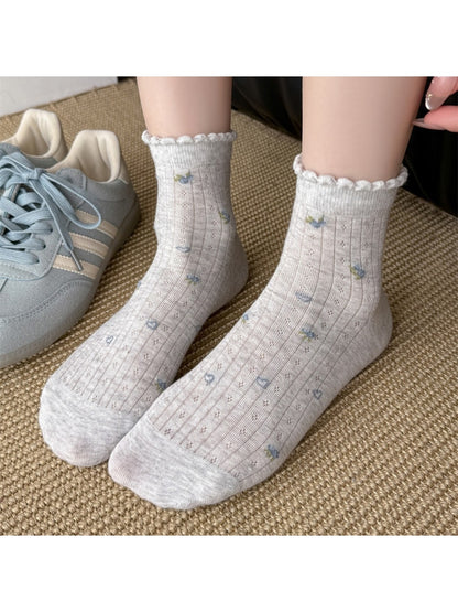 Rufia - Sweet Floral and Heart Print Crew Socks