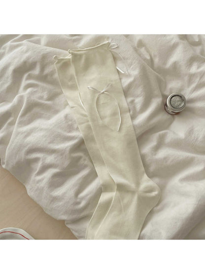 Rufia - Solid Style Bow Detail Mid Calf Socks