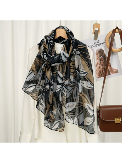 Scarvii – Spring Leaf Print Lightweight Scarf