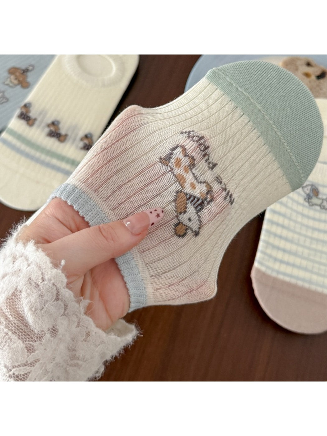 Rufia - Playful Cartoon Dog Striped No-Show Socks