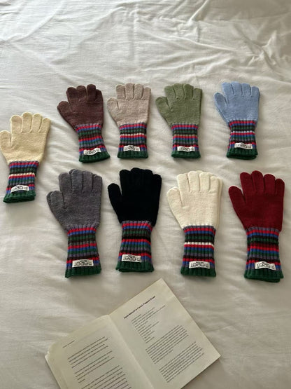 Gloving - Full-Cover Knitted Gloves with Rainbow Color-Block Stripe
