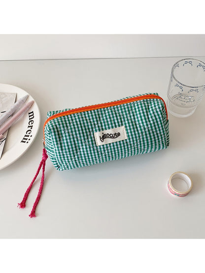 Cosbai - Checkered Zipper Makeup Organizer Bag