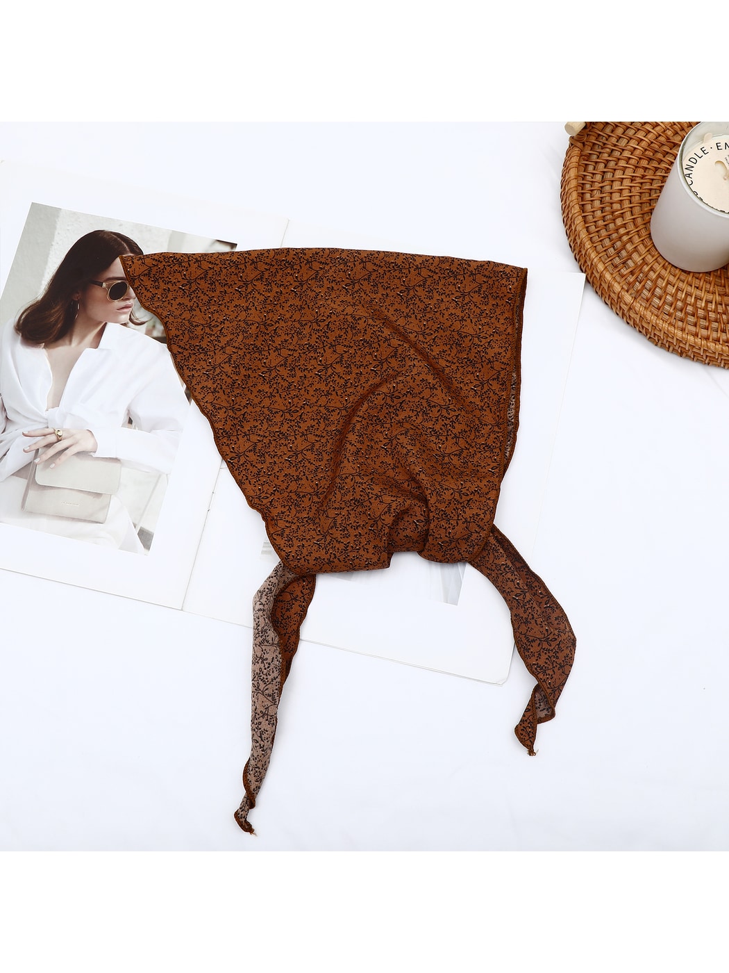 Scarvii - Print Scalloped Edge Triangle Bandana