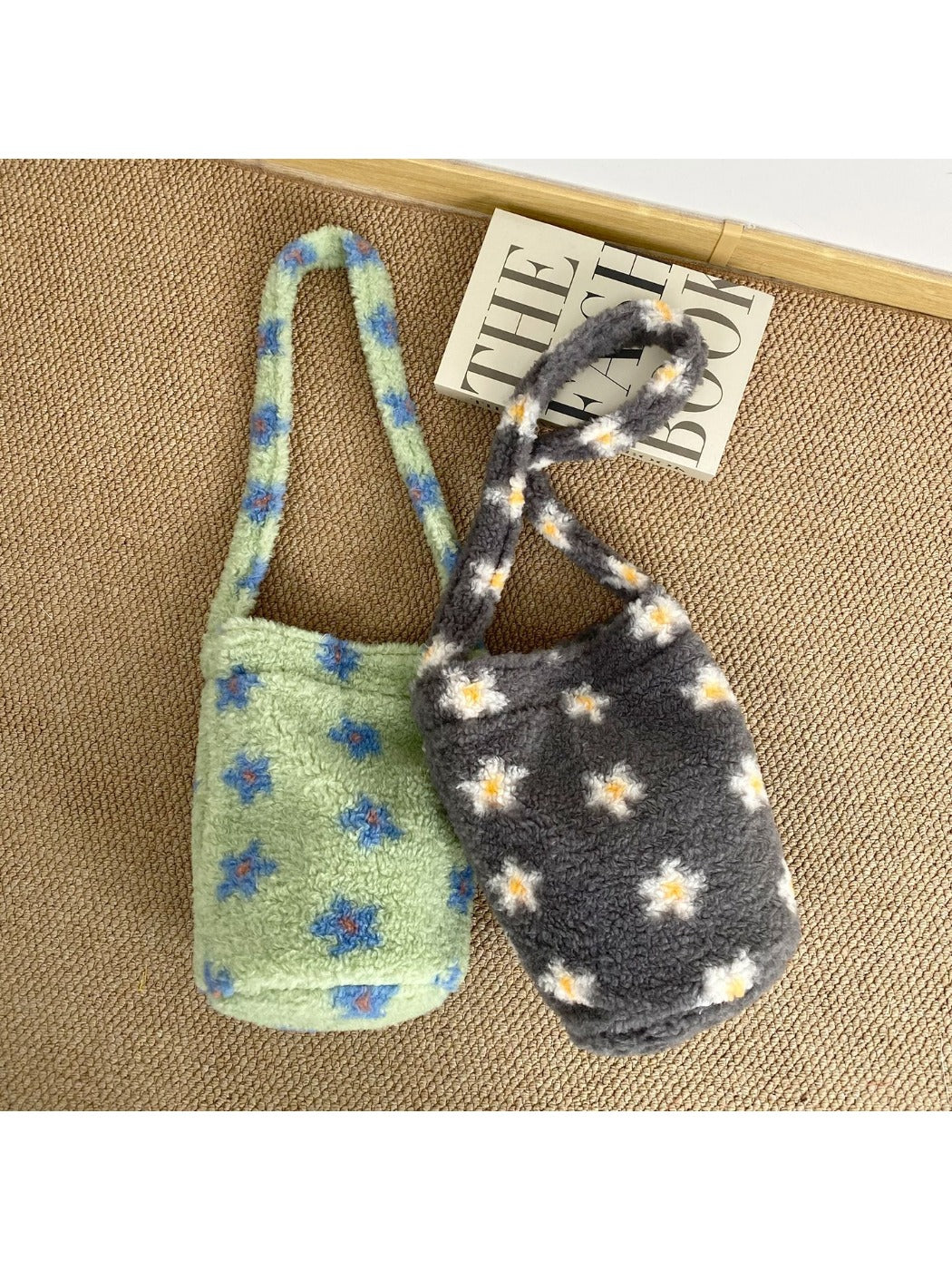 Cosbai – Floral Plush Bucket Shoulder Bag
