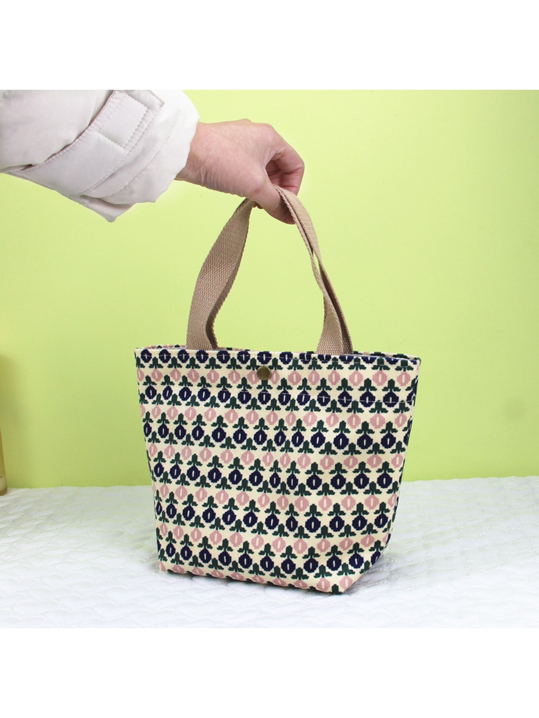 Cosbai - Soft Hand-Carry Printed Pattern Bag