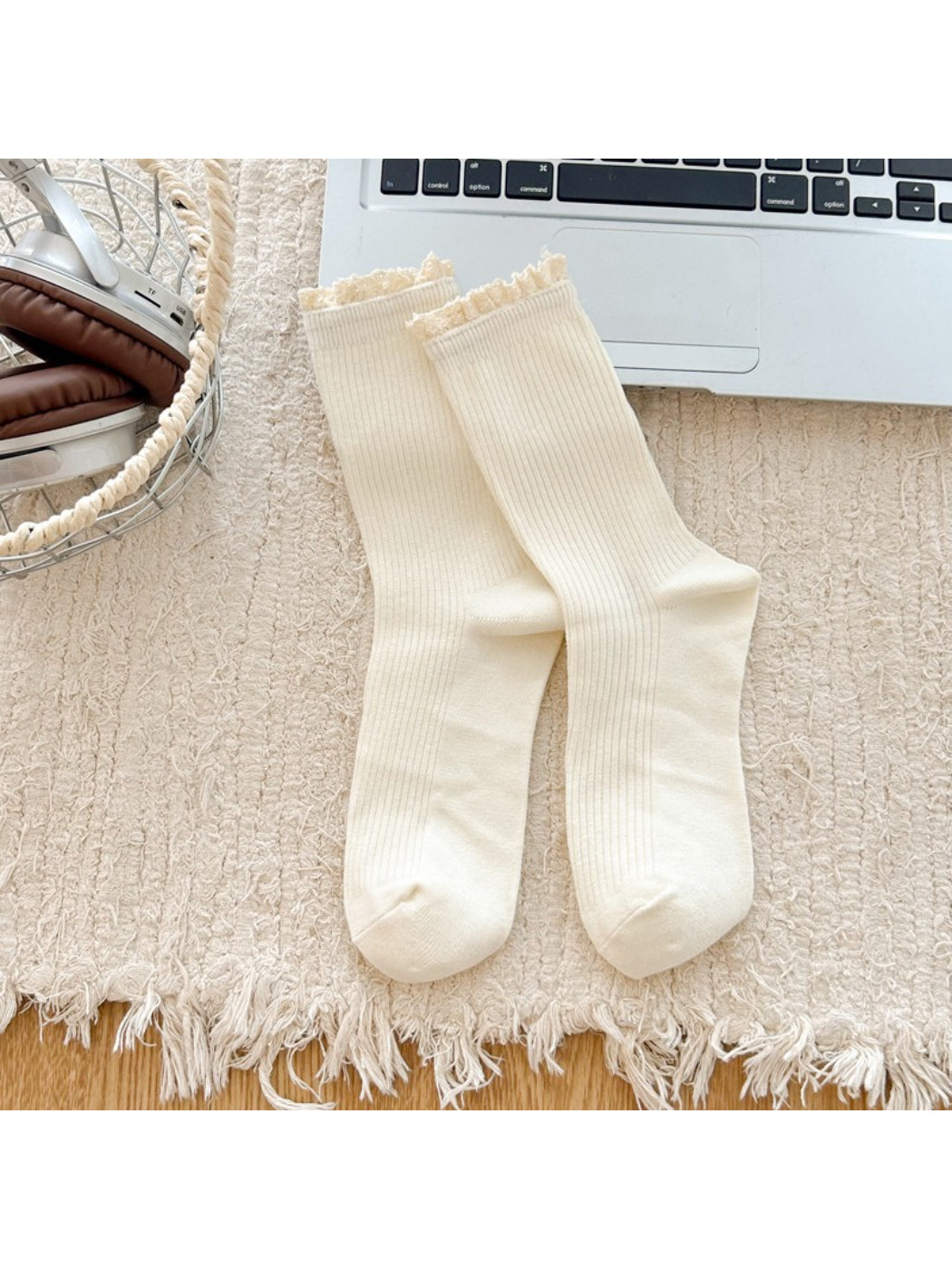 Rufia - Ribbed Lace Trim Crew Socks product image 4