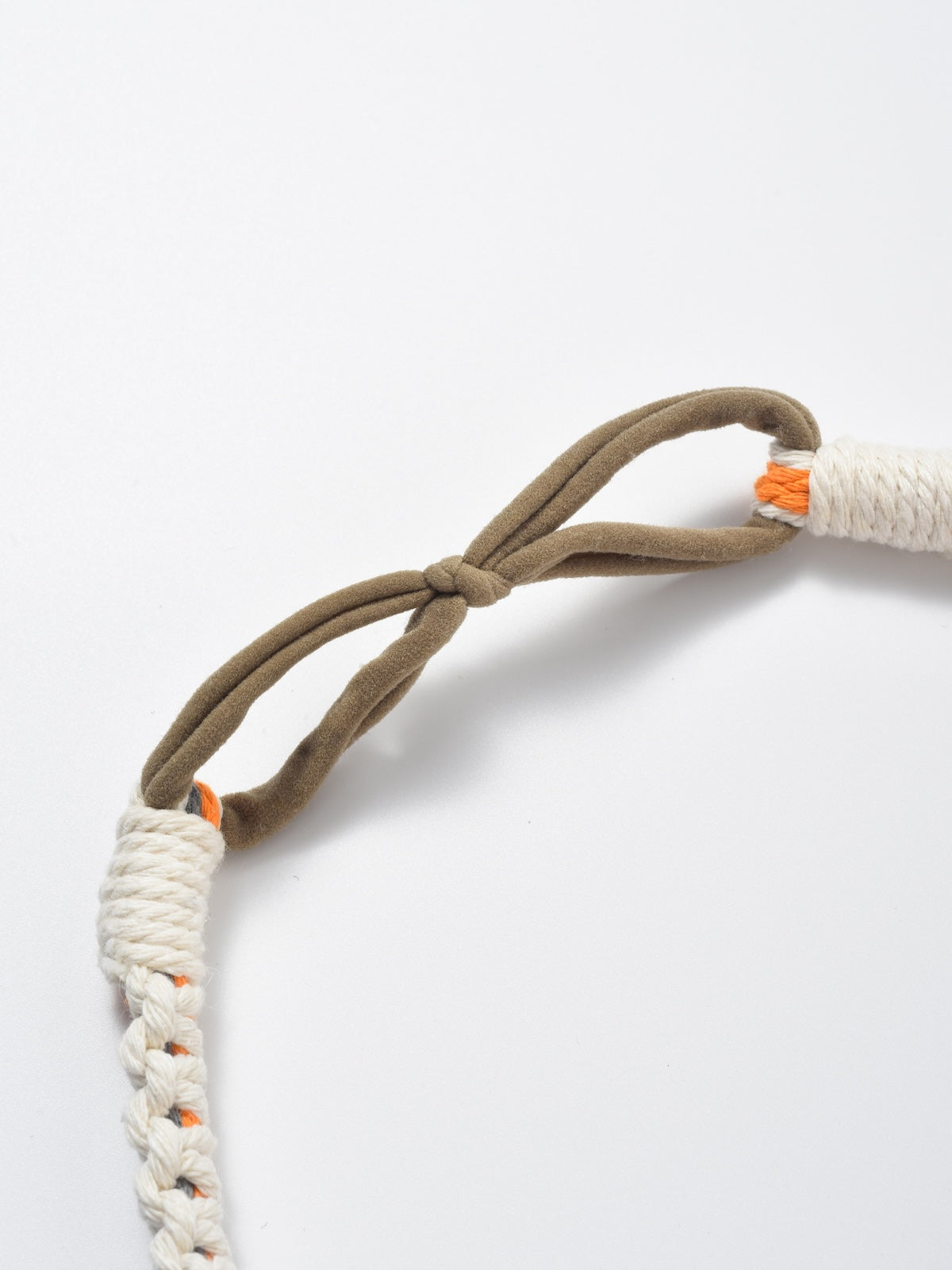 Scarvii - Headband & Hair Accessory with Daisy Flower
