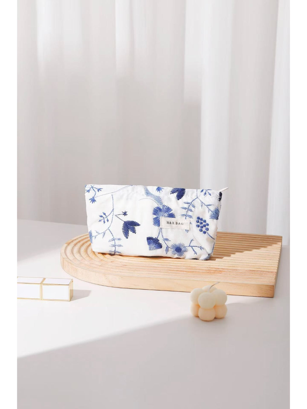 Cosbai - Wildflower Cosmetic Bag - image 9
