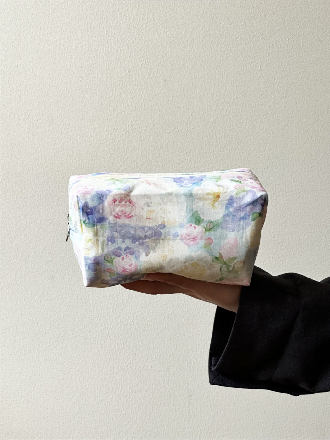 Cosbai Watercolor Floral Cosmetic Bag product image