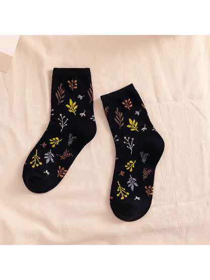 Rufia - Scattered Leaf Motif Knit Crew Socks