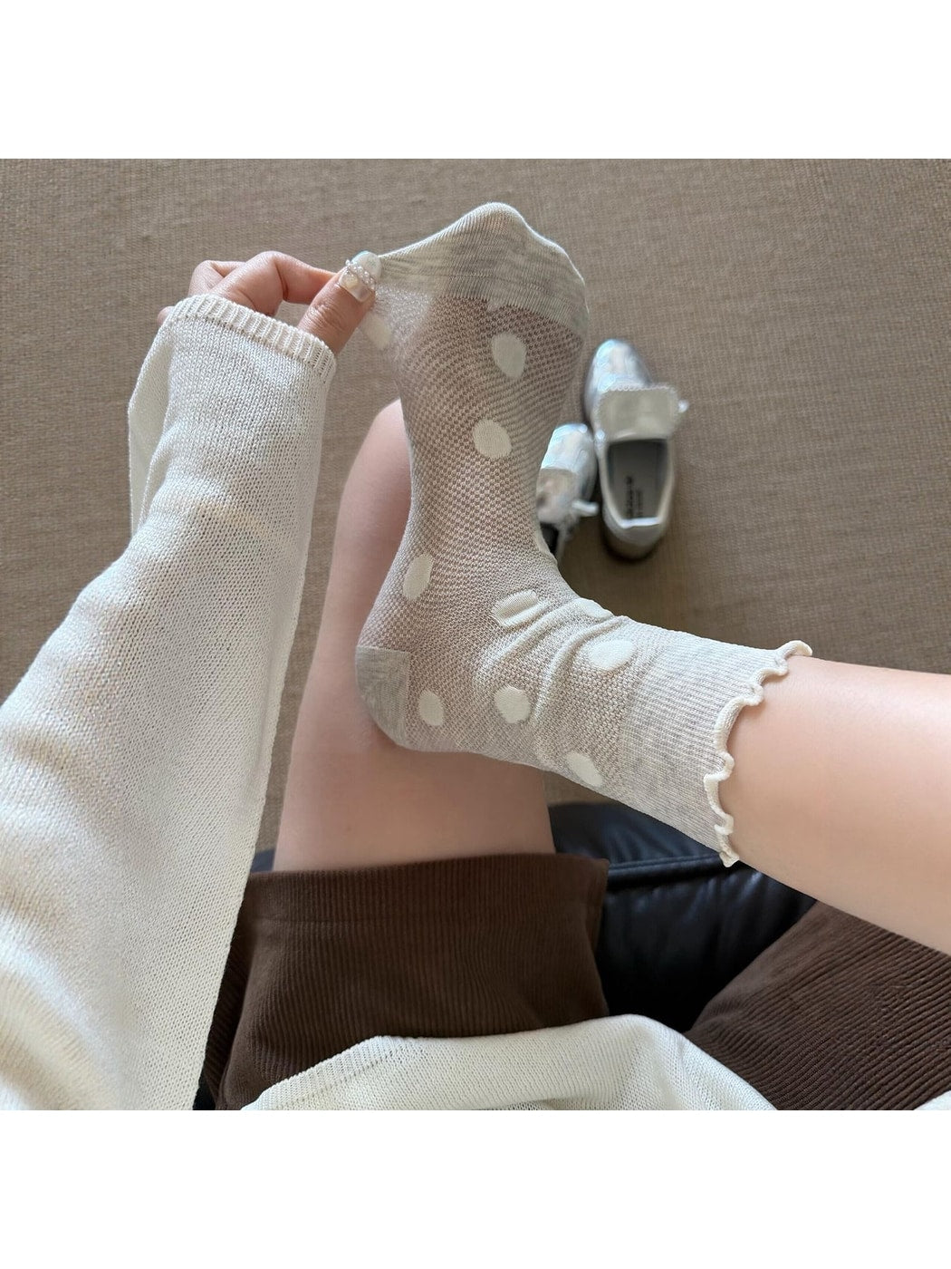 Rufia - Muted Polka Dot Ruffle Trim Crew Socks