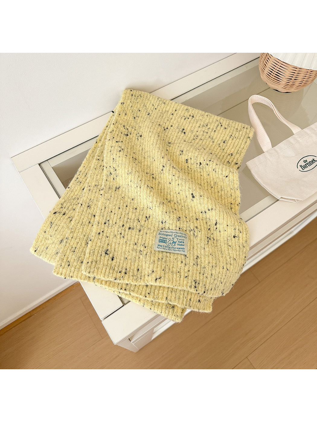Scarvii – Speckled Knit Scarf