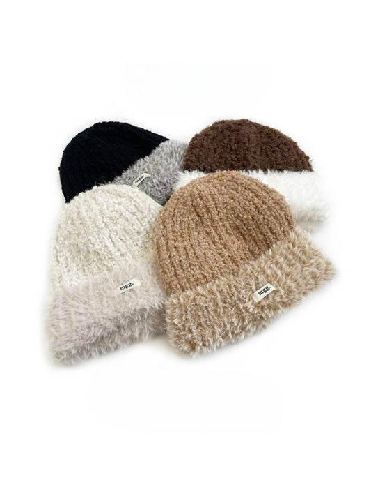 Haila – Fuzzy Contrast Trim Beanie
