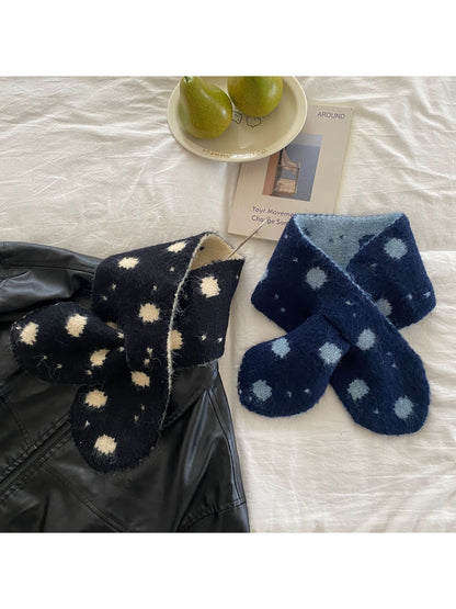 Scarvii - Polka Dot Rounded End Knit Scarf