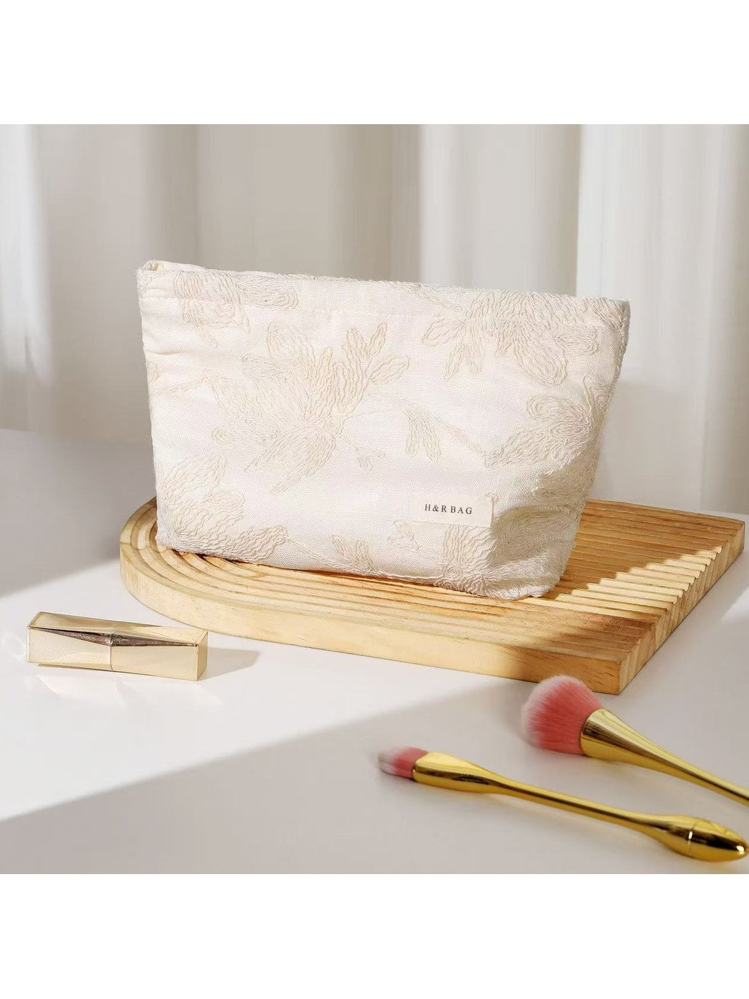 Cosbai - Floral Makeup Storage Handheld Organizer Bag