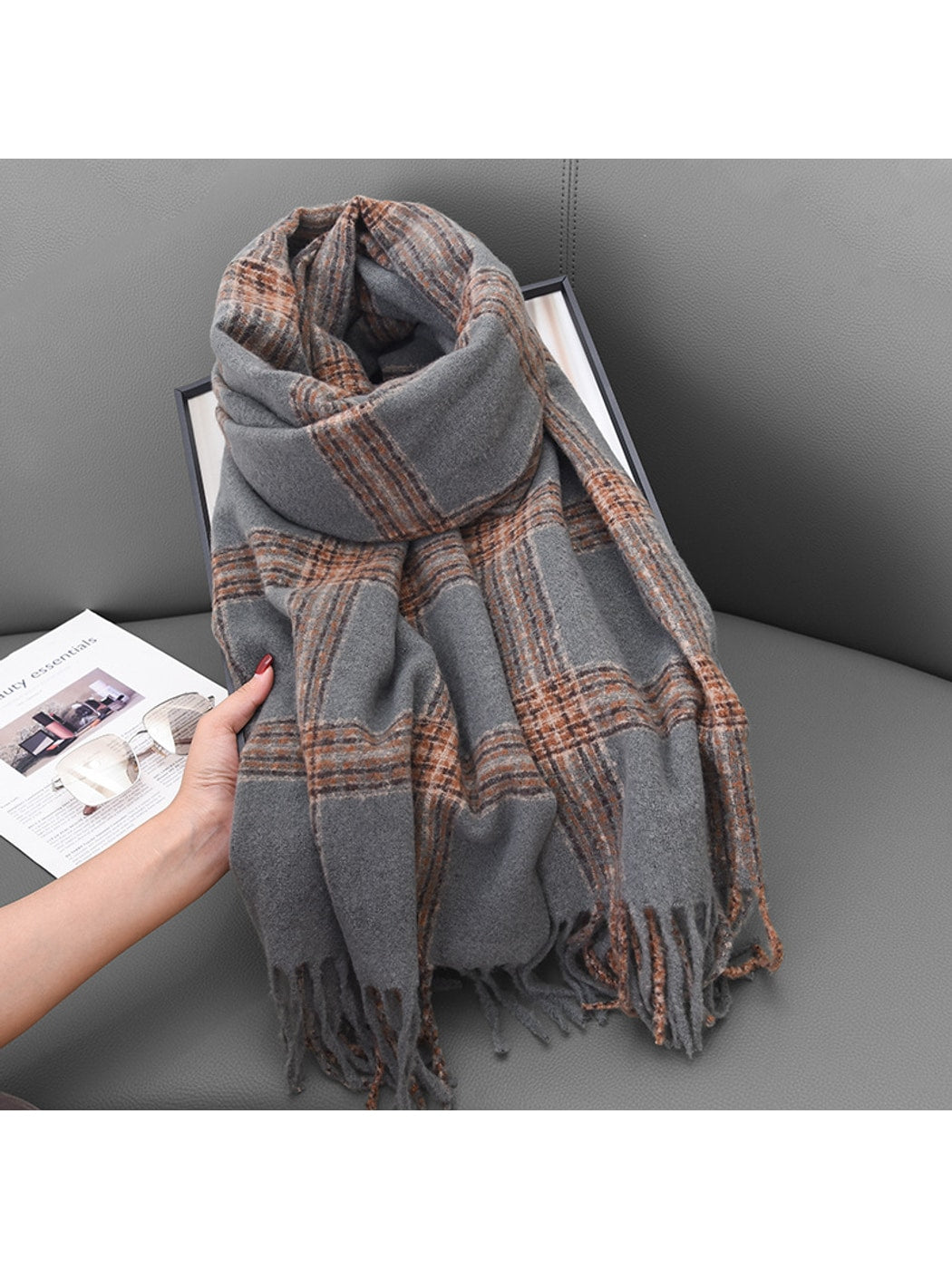 Scarvii - Double-Sided Bold Grid Plaid Fringed Scarf