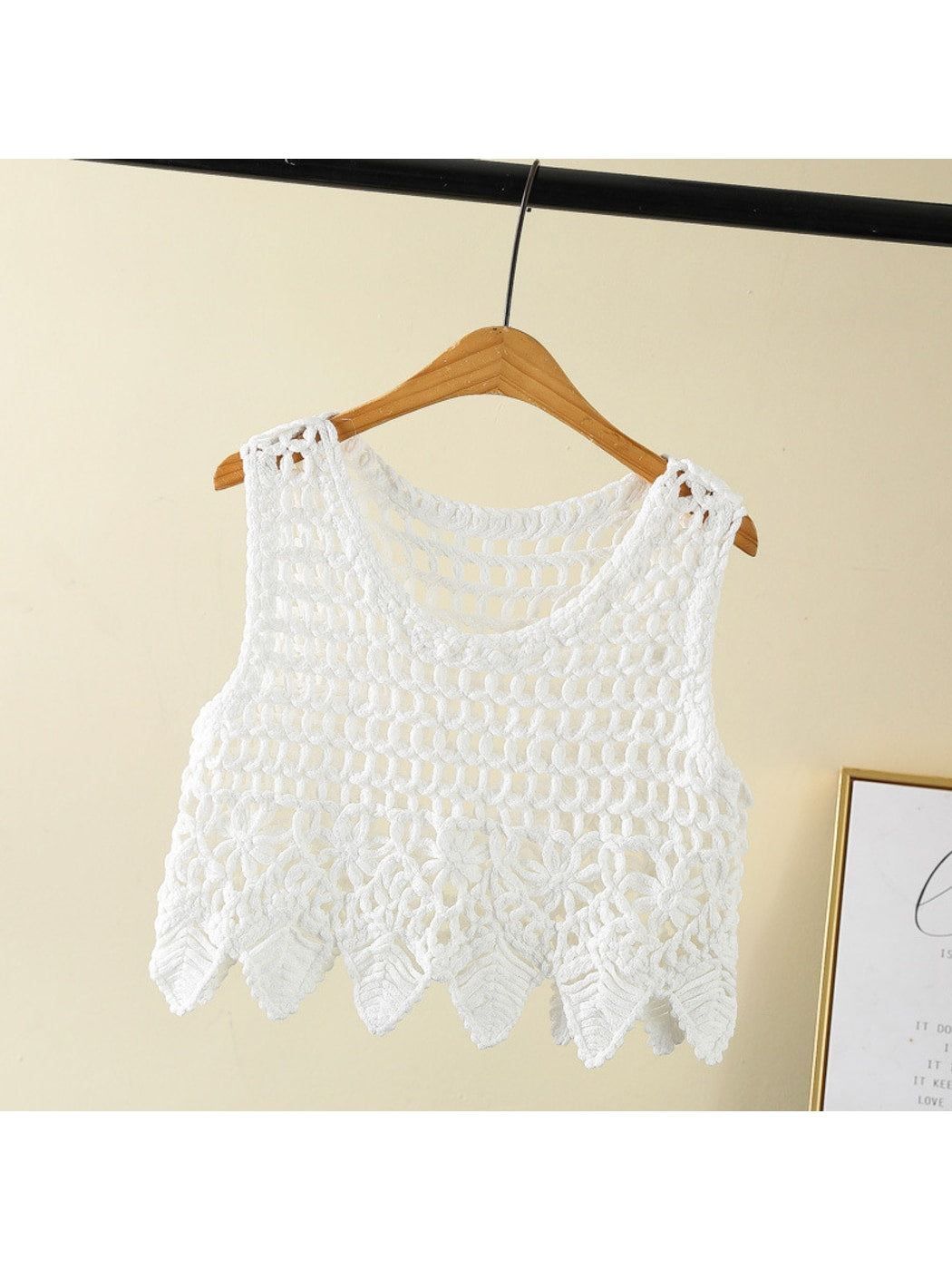 Crosa - Geometric Hollow-Out Sleeveless Knit Vest