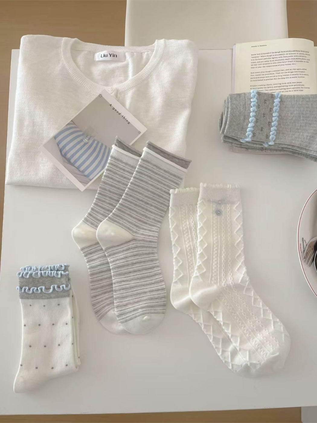 Rufia - Polka Dot Scallop Edge Crew Socks product image 8
