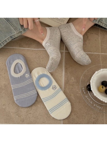 Rufia - Flower Embroidery Striped Low Ankle Socks