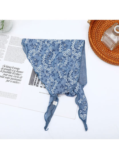 Scarvii - Pastoral Floral Print Triangle Bandana