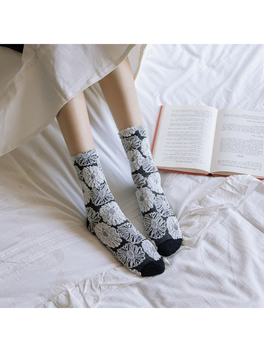 Rufia - Vintage Baroque Textured Crew Socks
