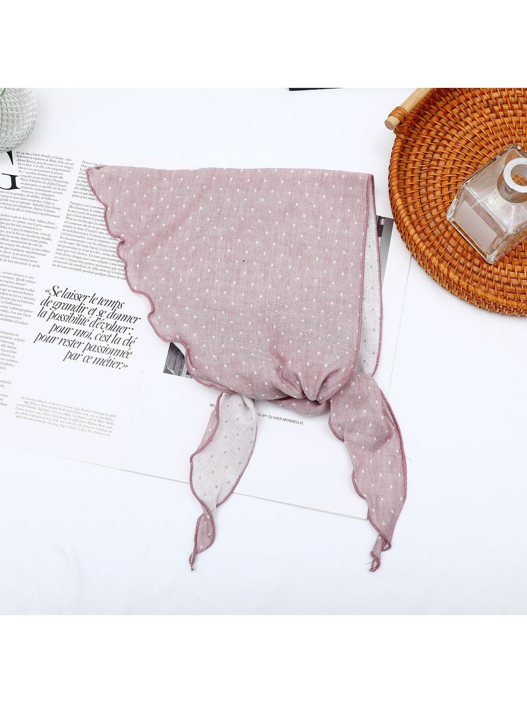 Scarvii - Dotted Scallop Edge Minimal Triangle Bandana