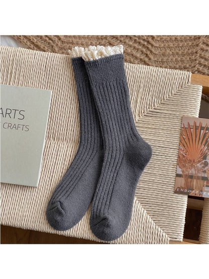 Rufia - Soft Ribbed Lace Edge Crew Socks product image 4
