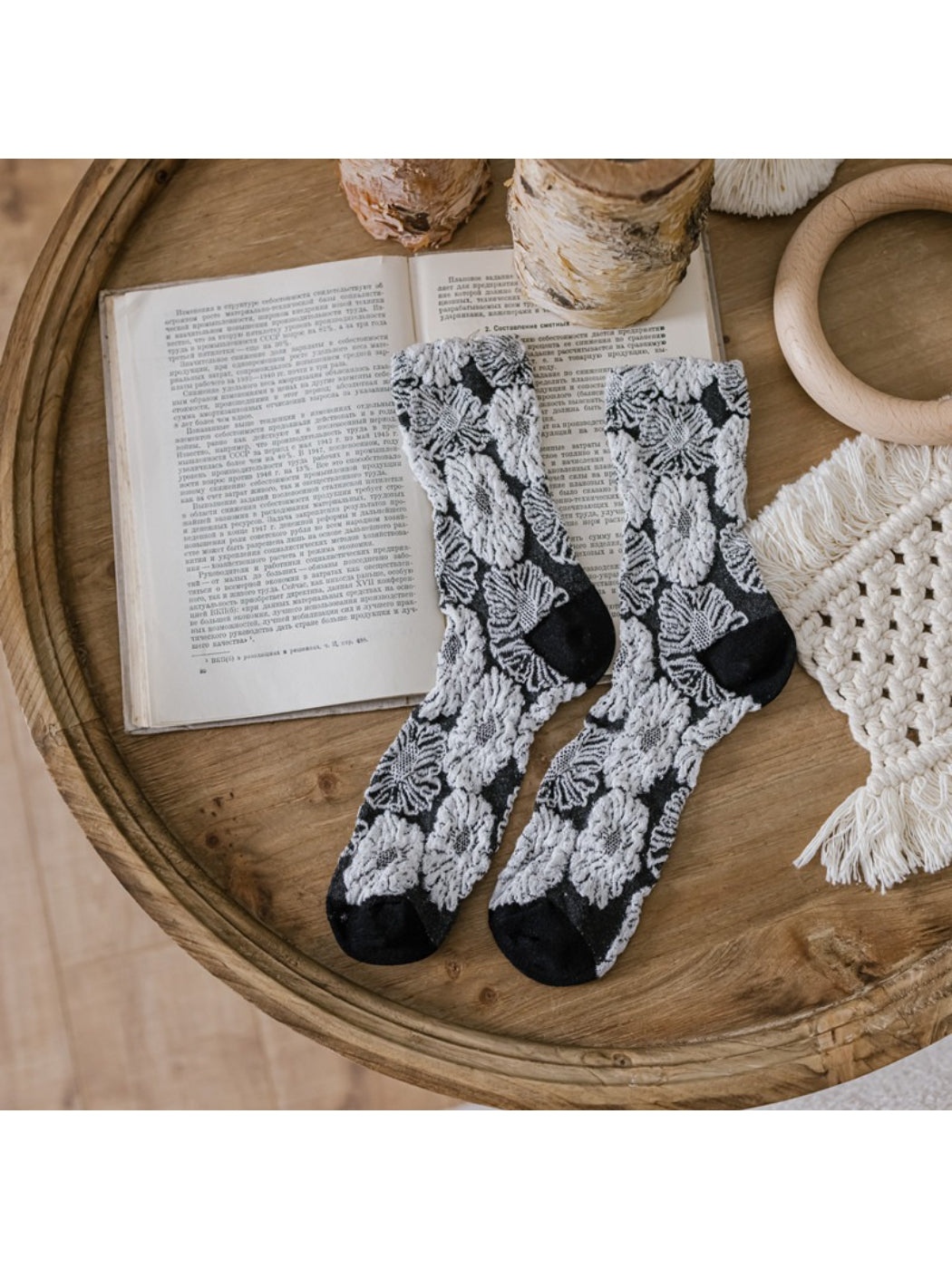 Rufia - Vintage Baroque Textured Crew Socks