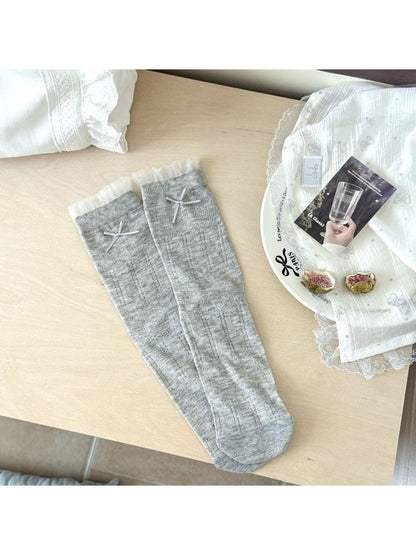 Rufia - Muted Bow Solid Color Crew Socks
