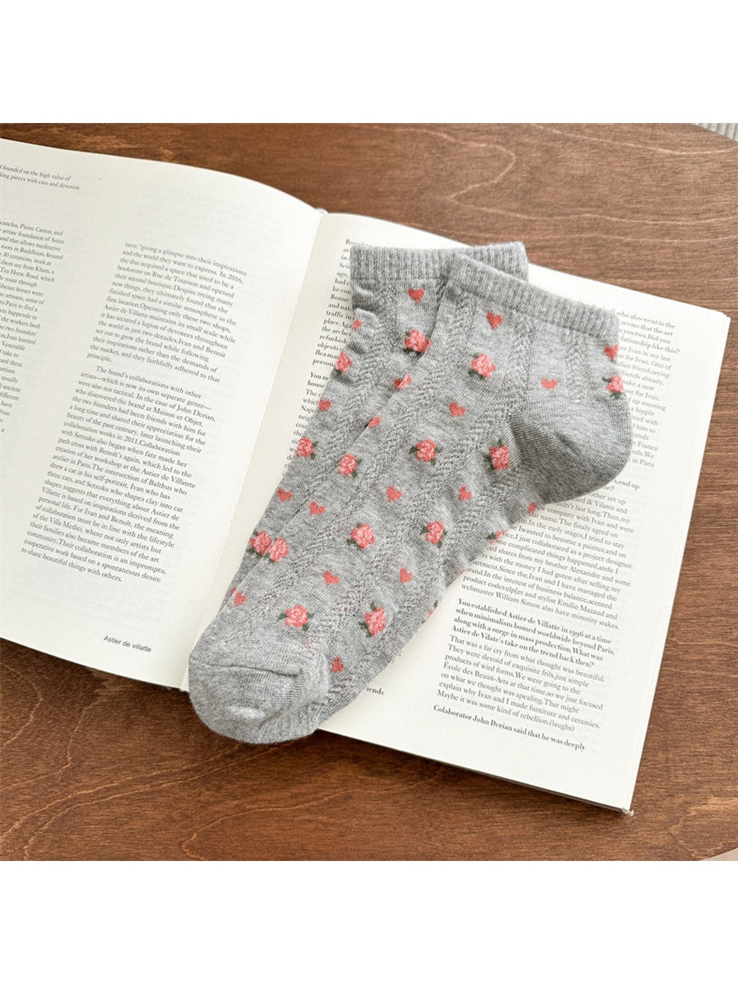 Rufia - Retro Flower and Heart Pattern Ankle Socks