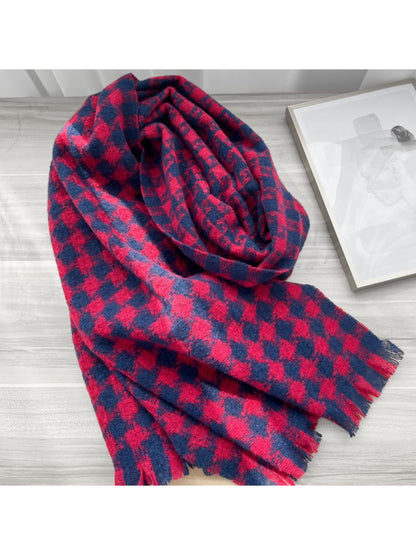 Scarvii - Classic Houndstooth Fringe Scarf