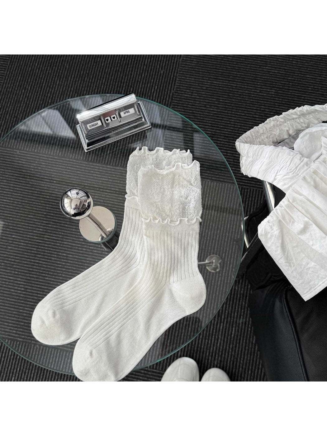 Rufia - Sweet Scalloped Edge Crew Socks